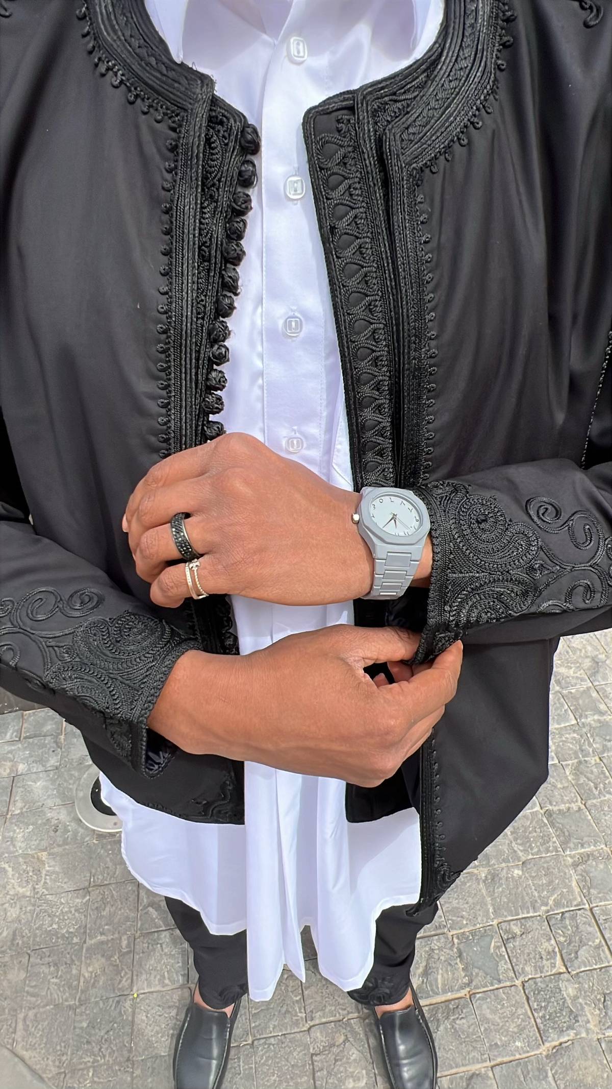 �������_xUZ3K